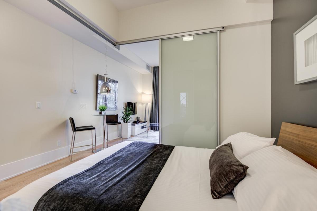 Skyline Suites - Walk To Mtcc, Acc, Rogers Centre & Entertainment District Toronto